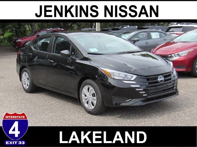 2025 Nissan Versa S Image 6 of 35