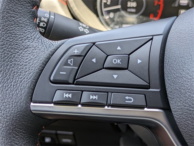 2025 Nissan Versa SR Image 23 of 28