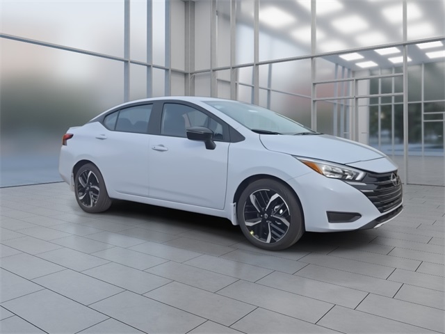Vehicle image 4 of 40