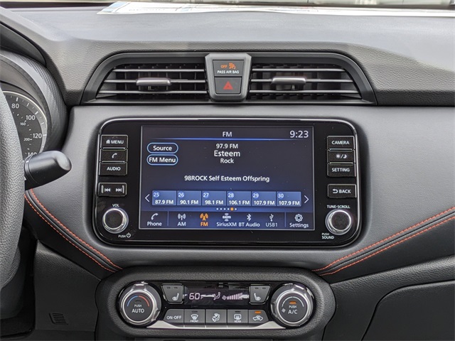 2025 Nissan Versa SR Image 18 of 29