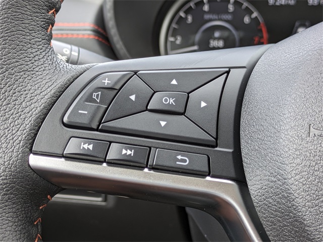 2025 Nissan Versa SR Image 23 of 29