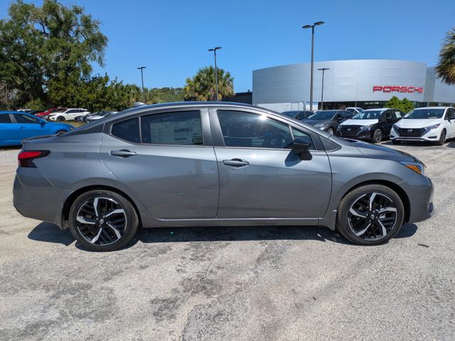 2025 Nissan Versa SR Image 3 of 27