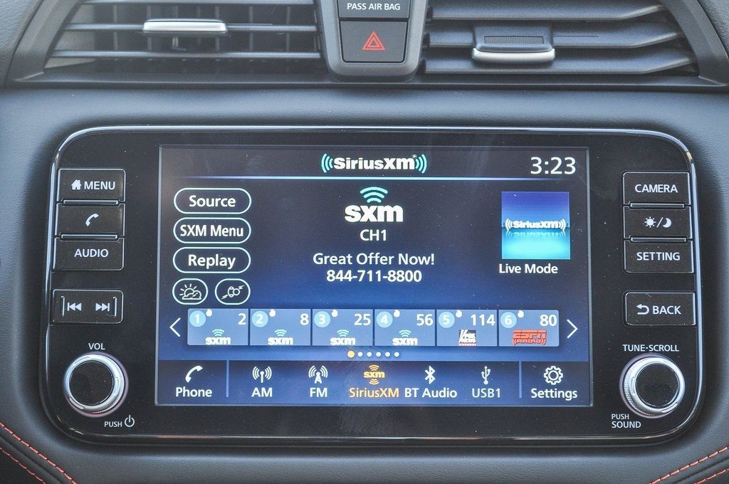 2025 Nissan Versa SR Image 19 of 27