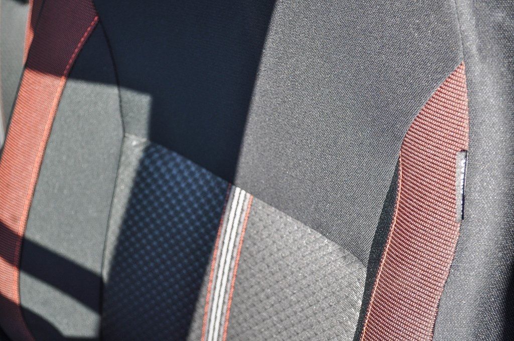 2025 Nissan Versa SR Image 26 of 27