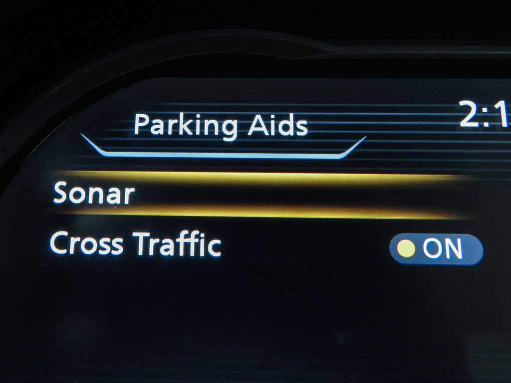 2025 Nissan Versa SR Image 16 of 29