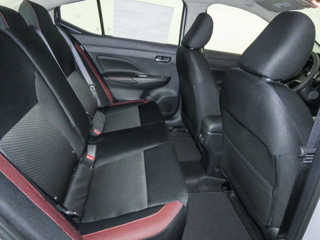 2025 Nissan Versa SR Image 10 of 29