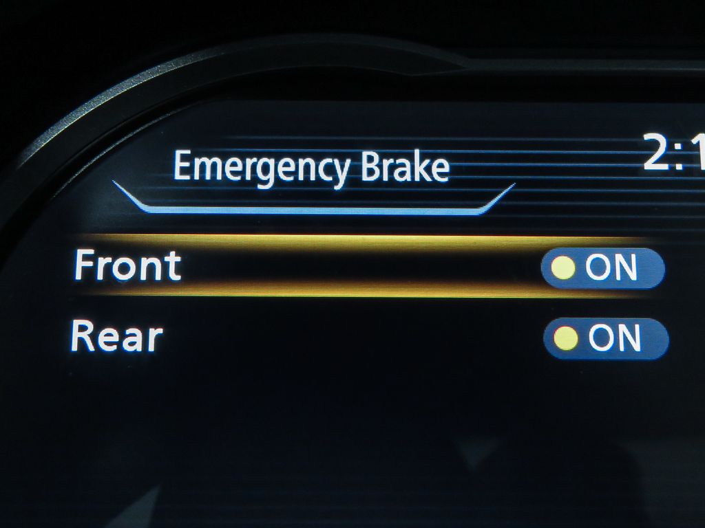 2025 Nissan Versa SR Image 15 of 29