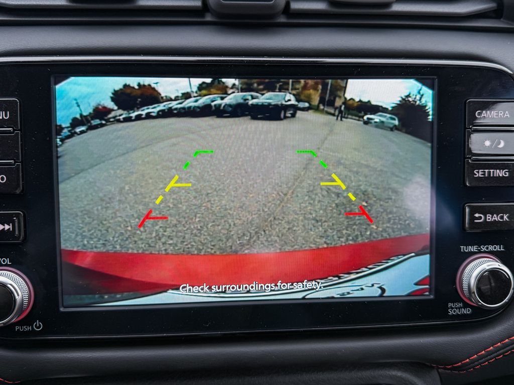 2025 Nissan Versa SR Image 20 of 29