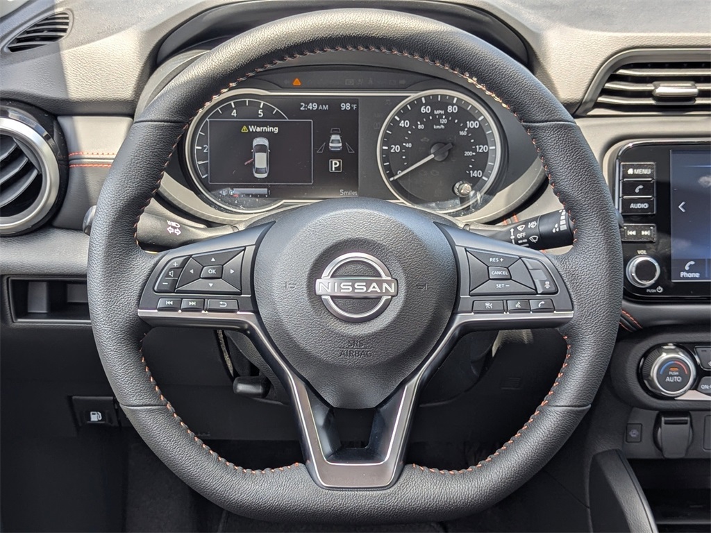 Vehicle image 13 of 20