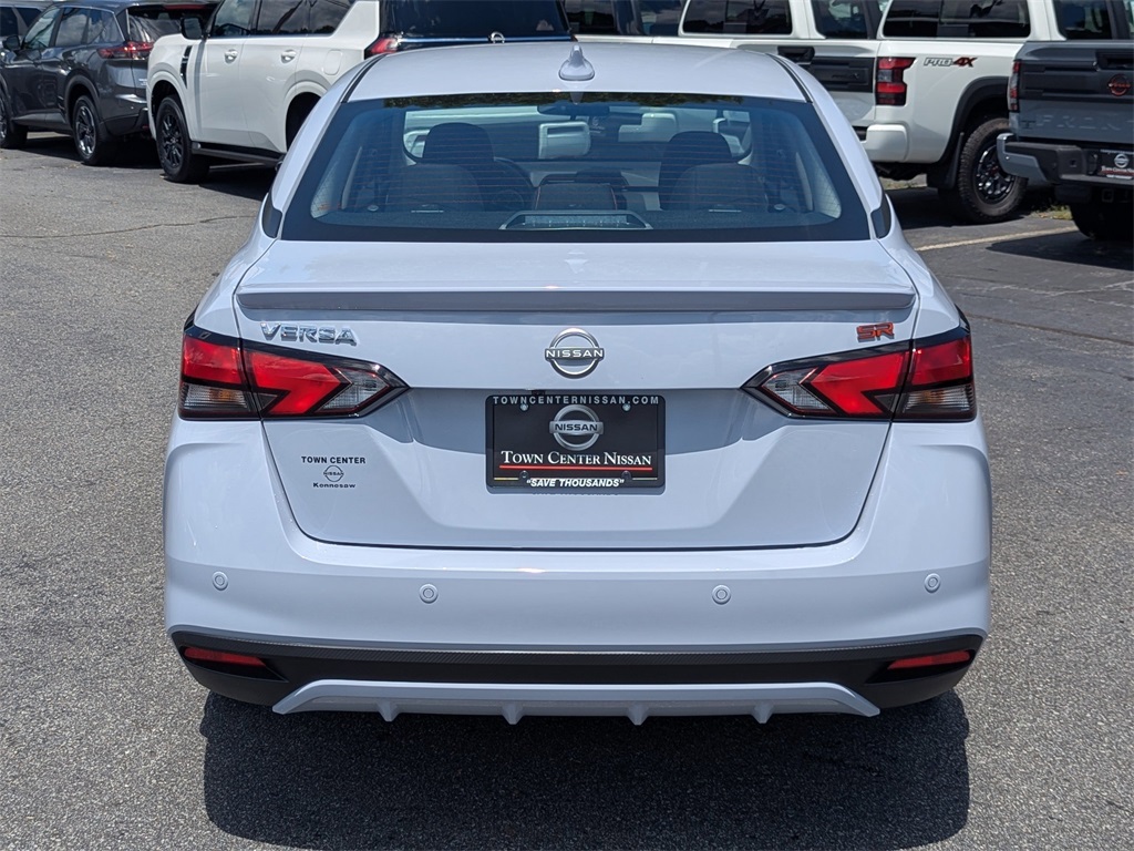 Vehicle image 4 of 20
