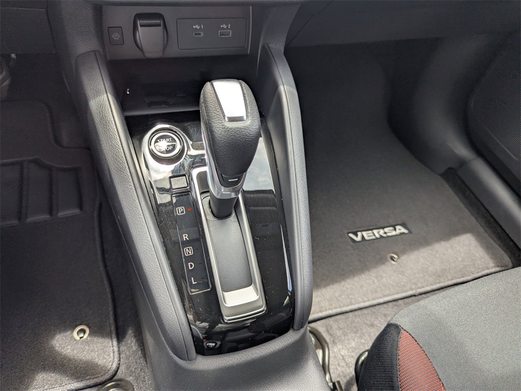 Vehicle image 22 of 23