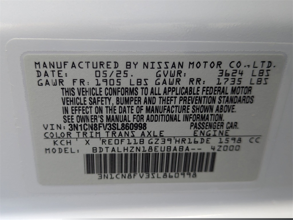 Vehicle image 19 of 23