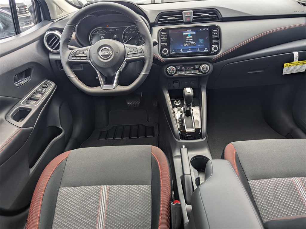 Vehicle image 13 of 23