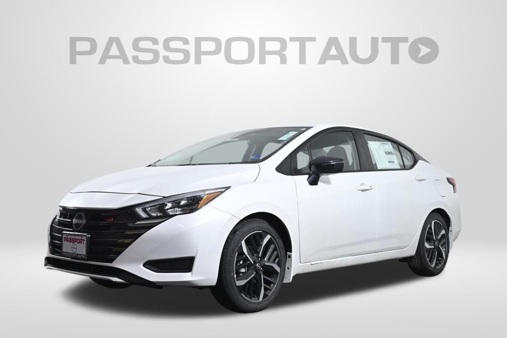 2025 Nissan Versa SR Image 1 of 24