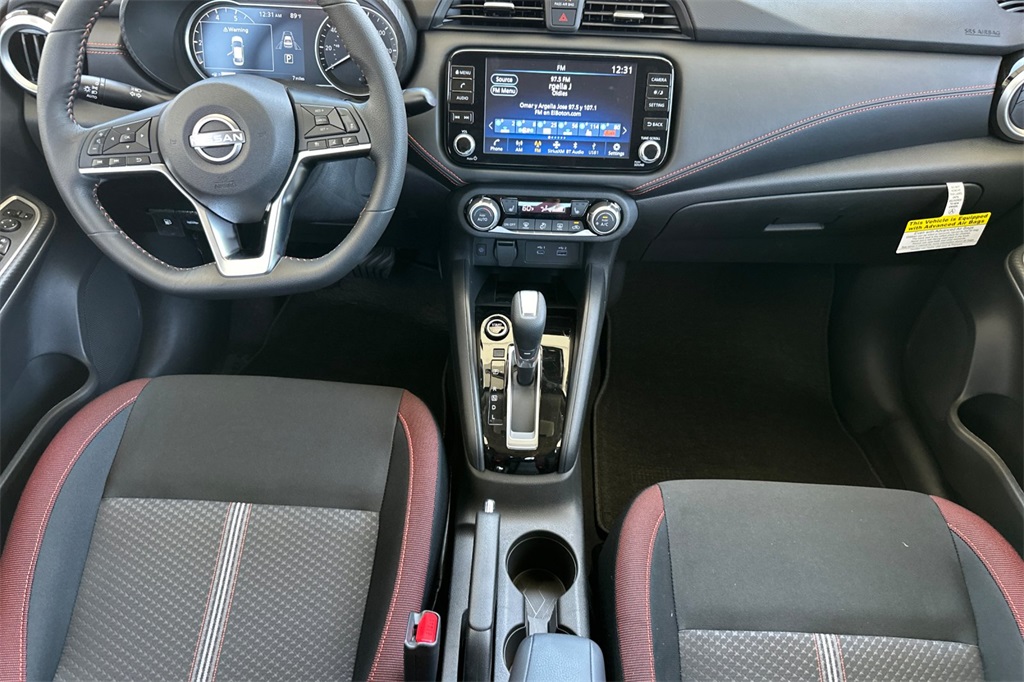 Vehicle image 16 of 23
