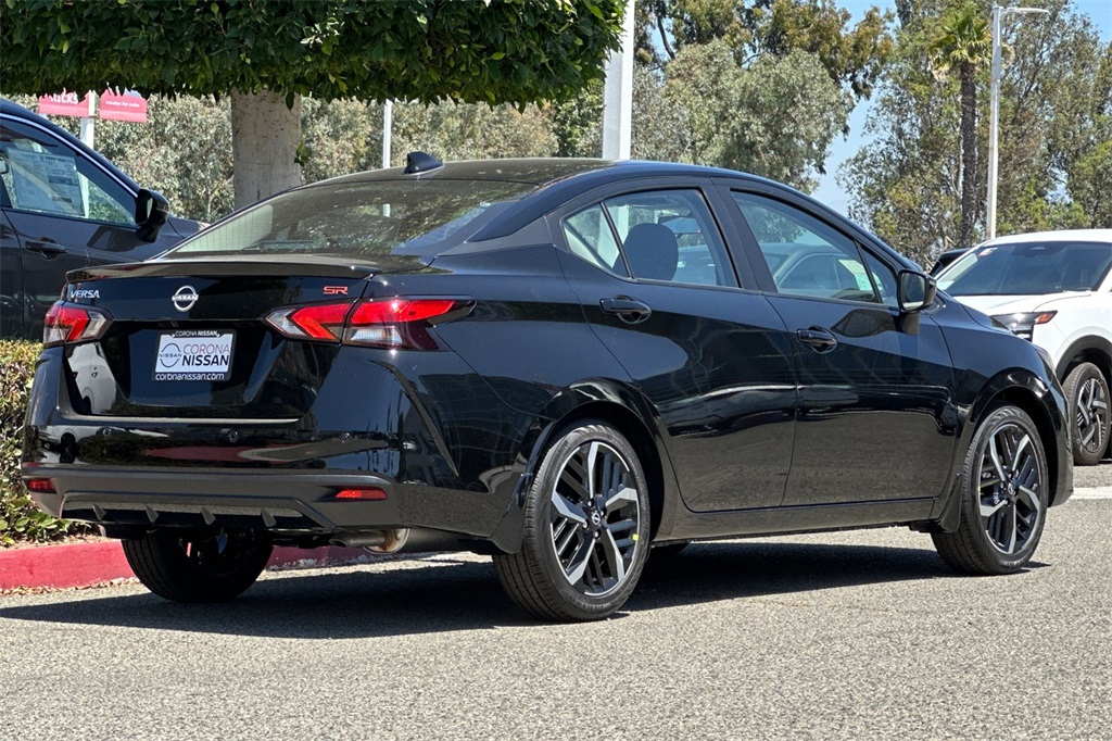 Vehicle image 5 of 23