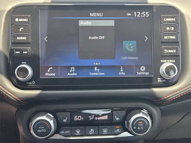 Vehicle image 15 of 21
