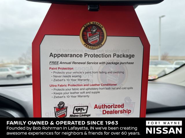 Vehicle image 24 of 37