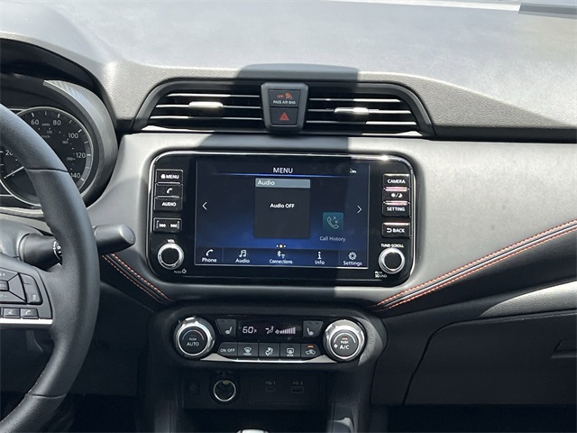 Vehicle image 16 of 30