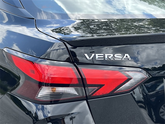 Vehicle image 20 of 30