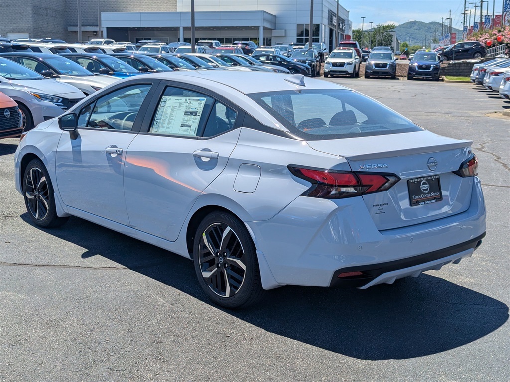 Vehicle image 8 of 23