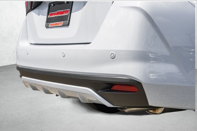 2025 Nissan Versa SR Image 33 of 38