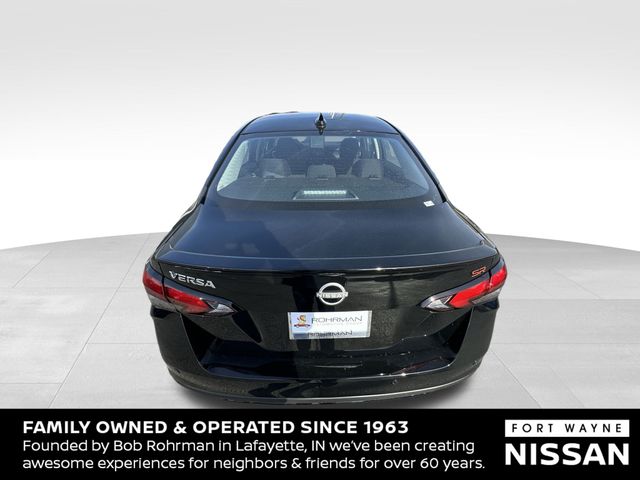 Vehicle image 9 of 36