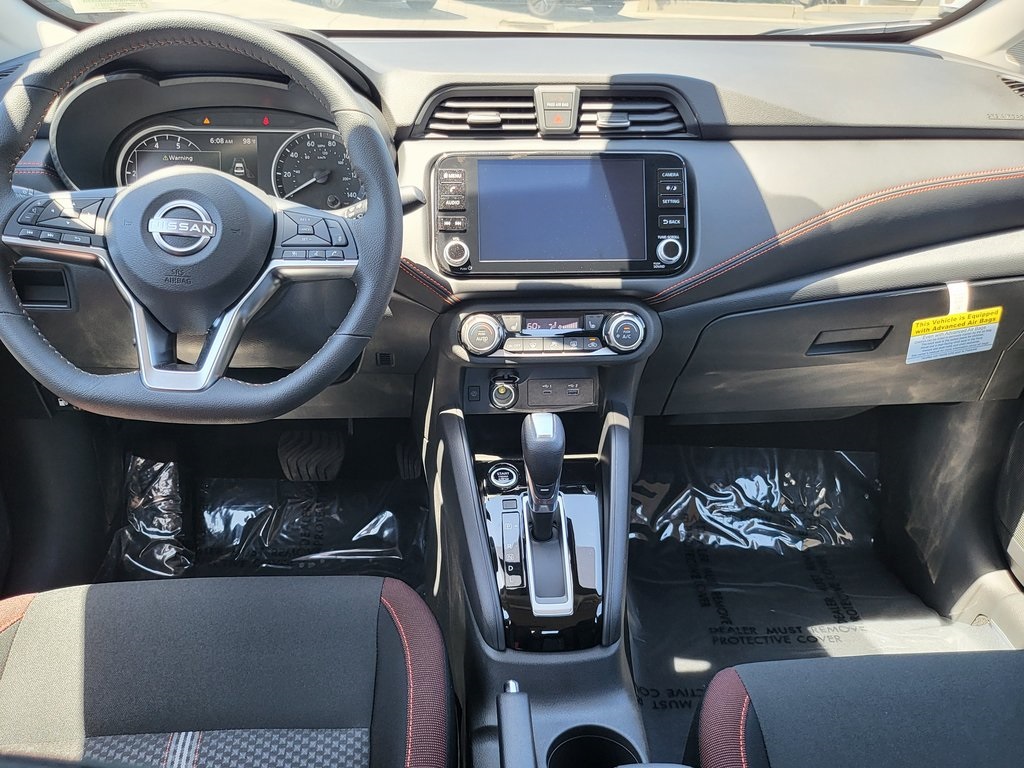 Vehicle image 15 of 25
