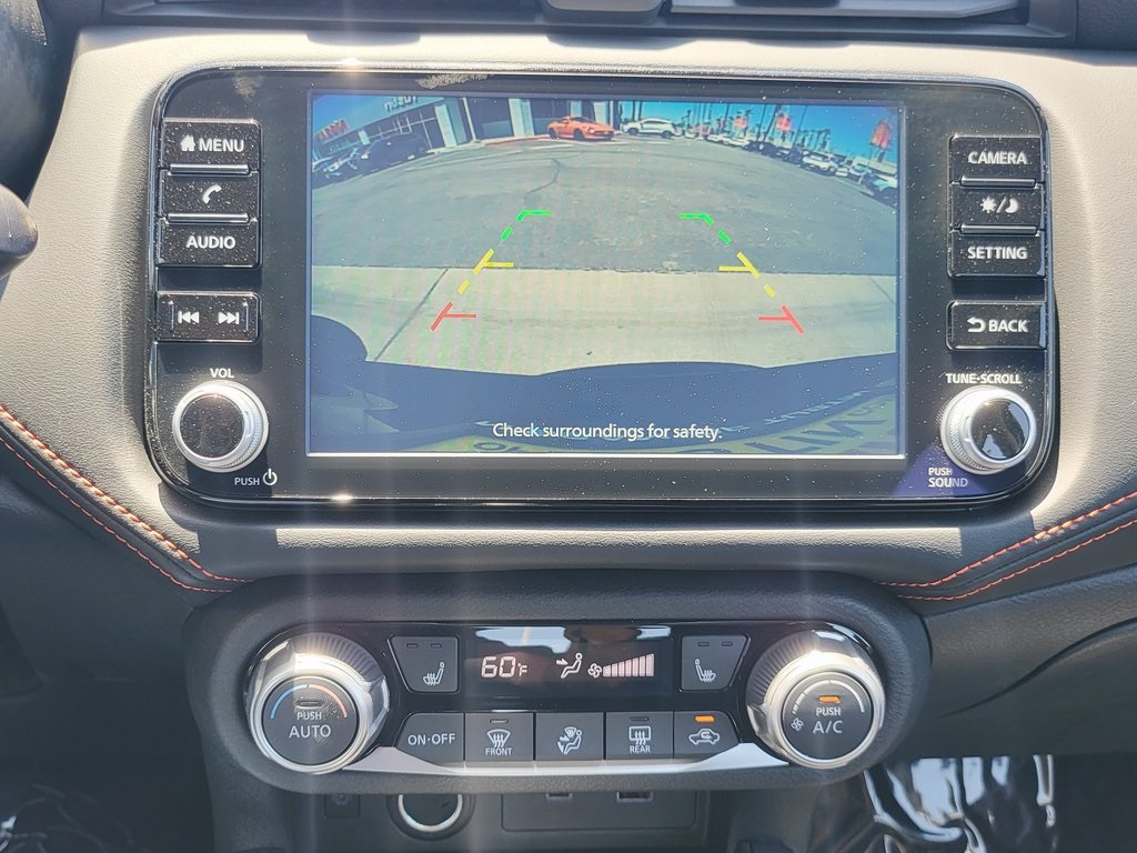 Vehicle image 22 of 25