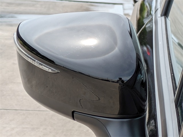 2025 Nissan Versa SR Image 29 of 29