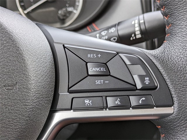 2025 Nissan Versa SR Image 22 of 29