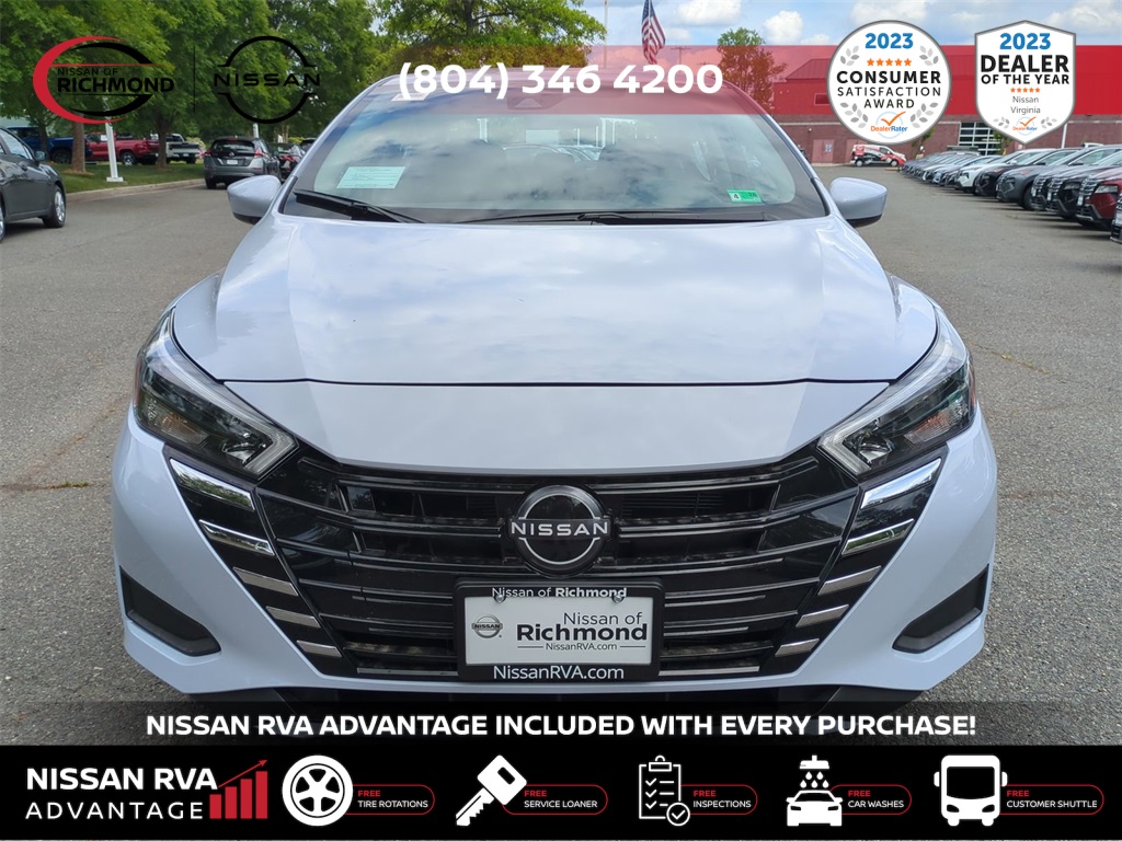 Vehicle image 4 of 27