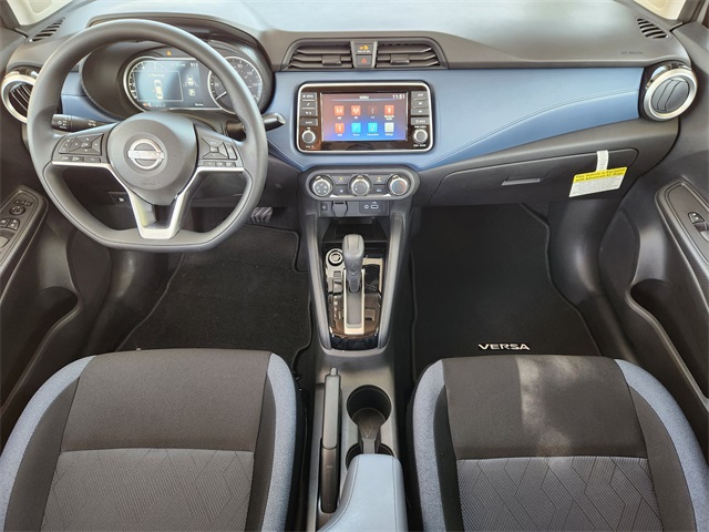 Vehicle image 11 of 21