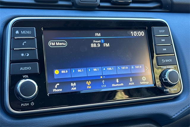 Vehicle image 12 of 23