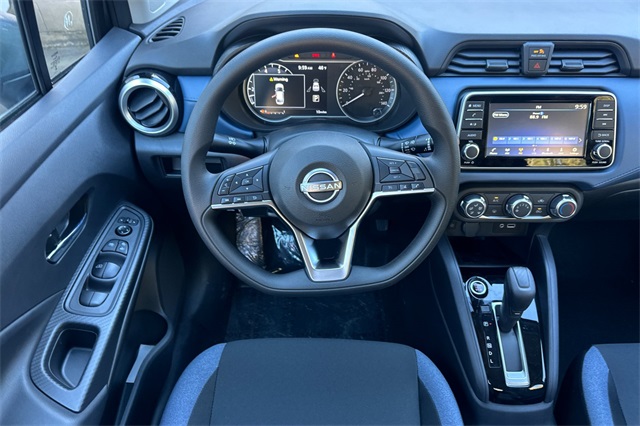 Vehicle image 9 of 23