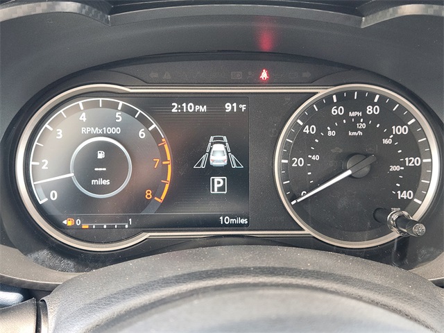 Vehicle image 13 of 22