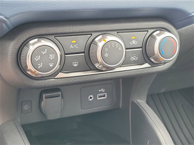 Vehicle image 25 of 25