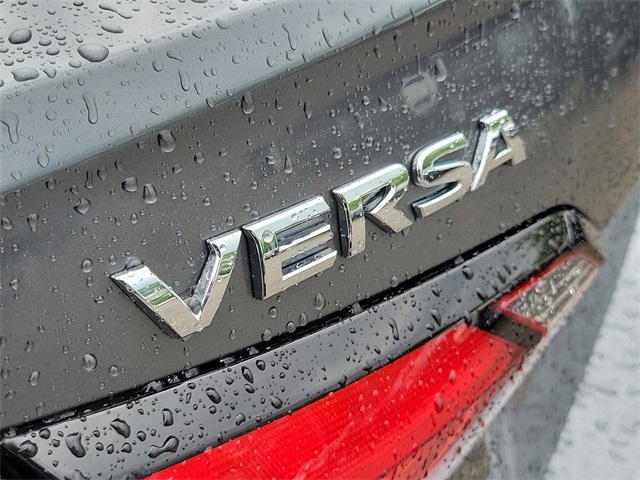 Vehicle image 20 of 25