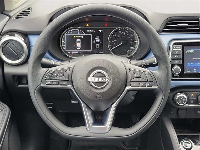 Vehicle image 24 of 25