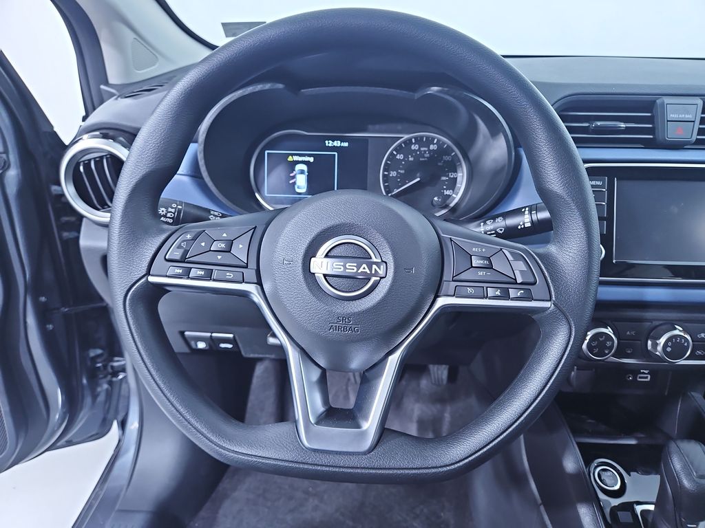 2025 Nissan Versa SV Image 18 of 28