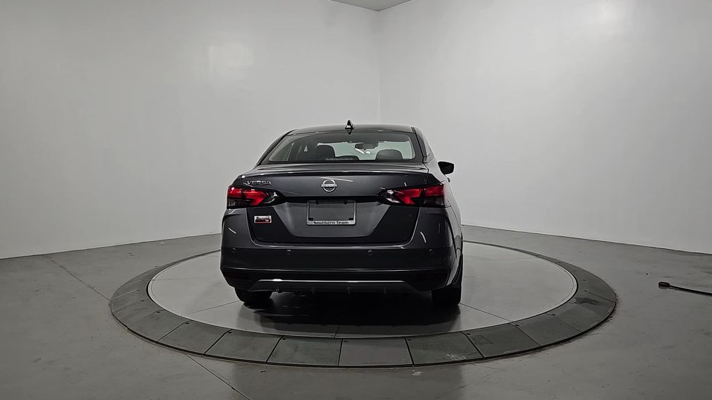 2025 Nissan Versa SV Image 6 of 28