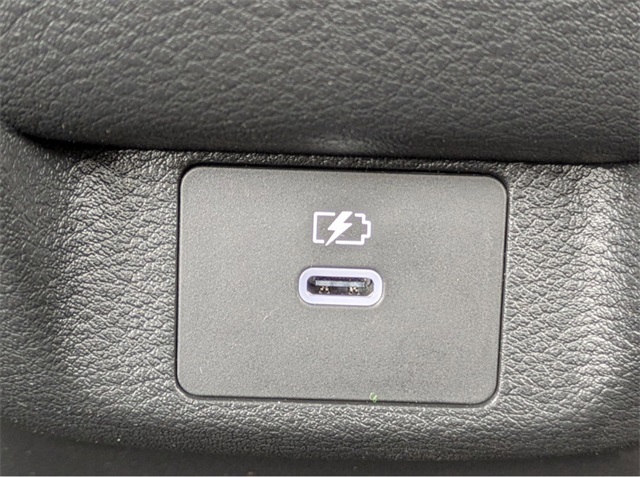 2025 Nissan Versa SV Image 22 of 29