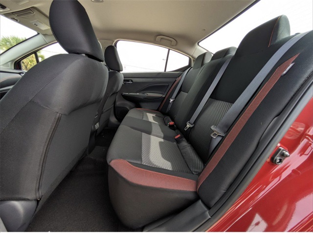 2025 Nissan Versa SV Image 11 of 29