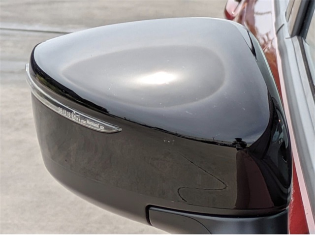 2025 Nissan Versa SV Image 27 of 29