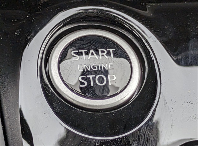 2025 Nissan Versa SV Image 29 of 29