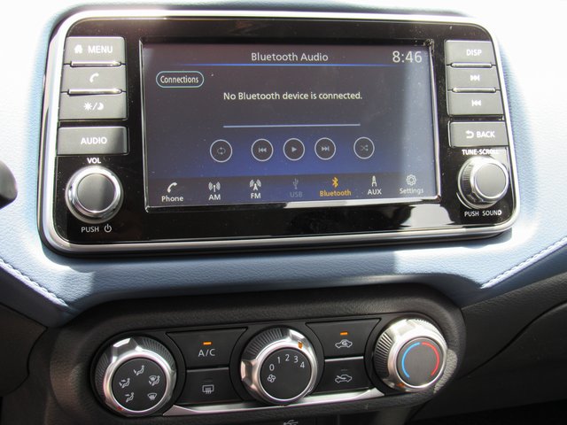 2025 Nissan Versa SV Image 30 of 36