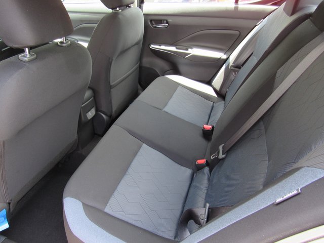 2025 Nissan Versa SV Image 20 of 36