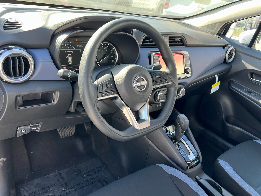 Vehicle image 16 of 22