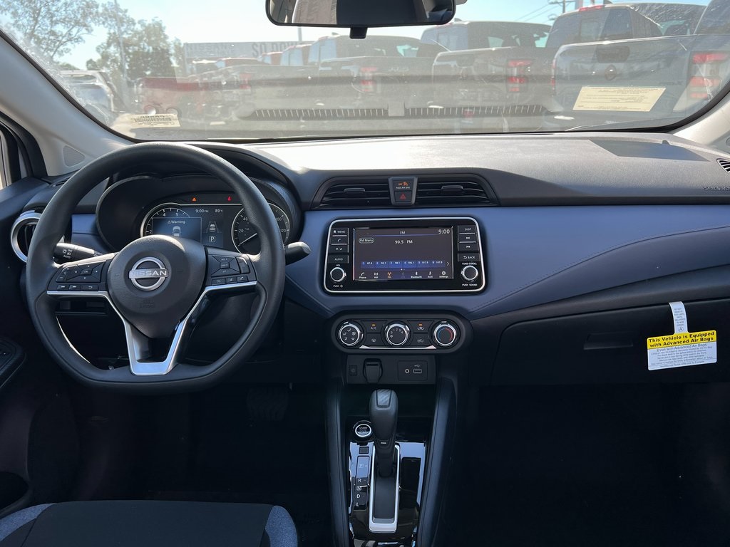 Vehicle image 15 of 22