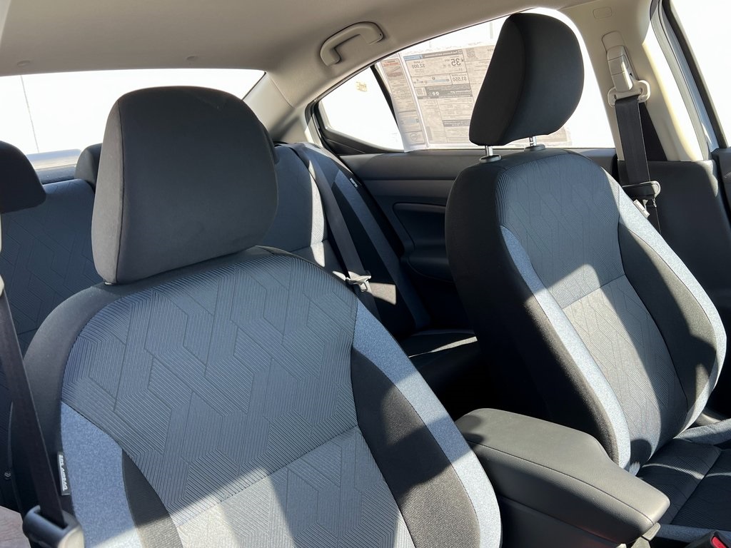 Vehicle image 12 of 22